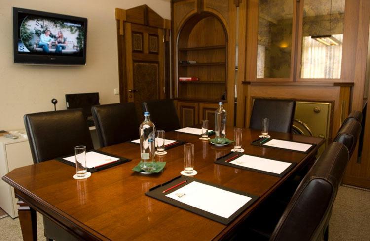 Hotel Bell-X Kortrijk-Wevelgem Eksteriør billede